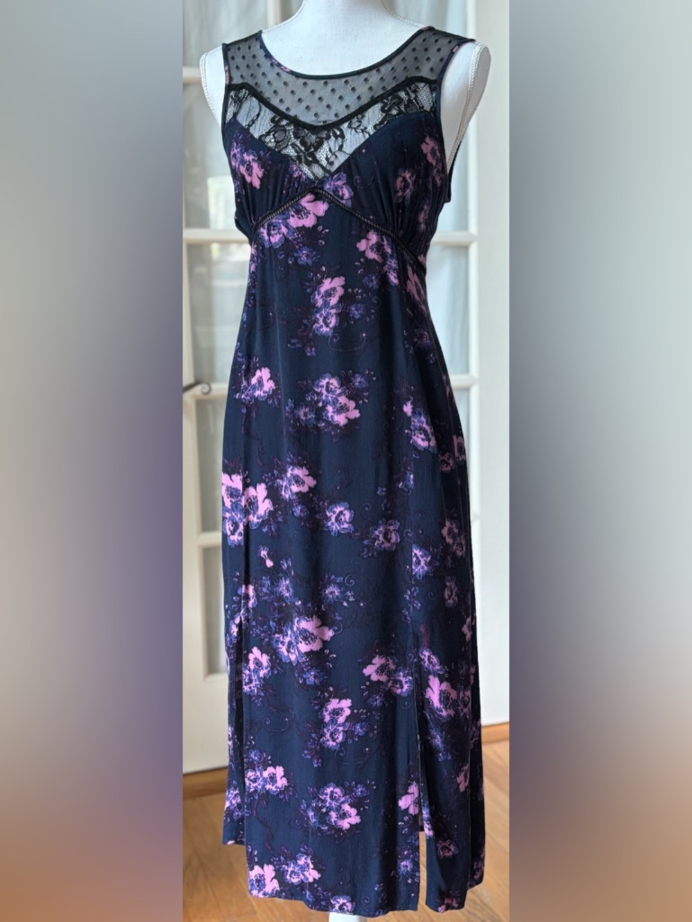 MINKPINK Floral Midi Dress Mesh Lace Yoke Slip Style Dark Romantic Size L